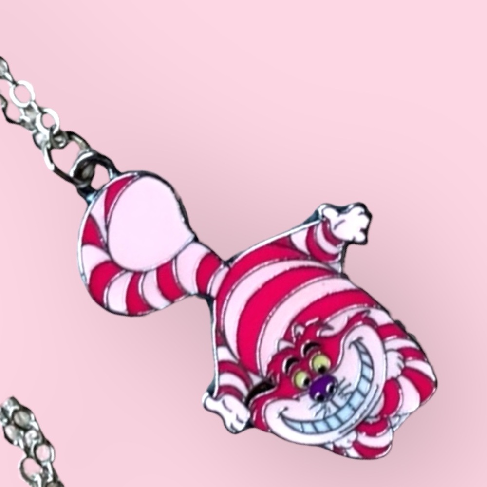 Cheshire Cat Kids Necklace- Pink and White Alice In Wonderland NWT - Picture 5 of 6